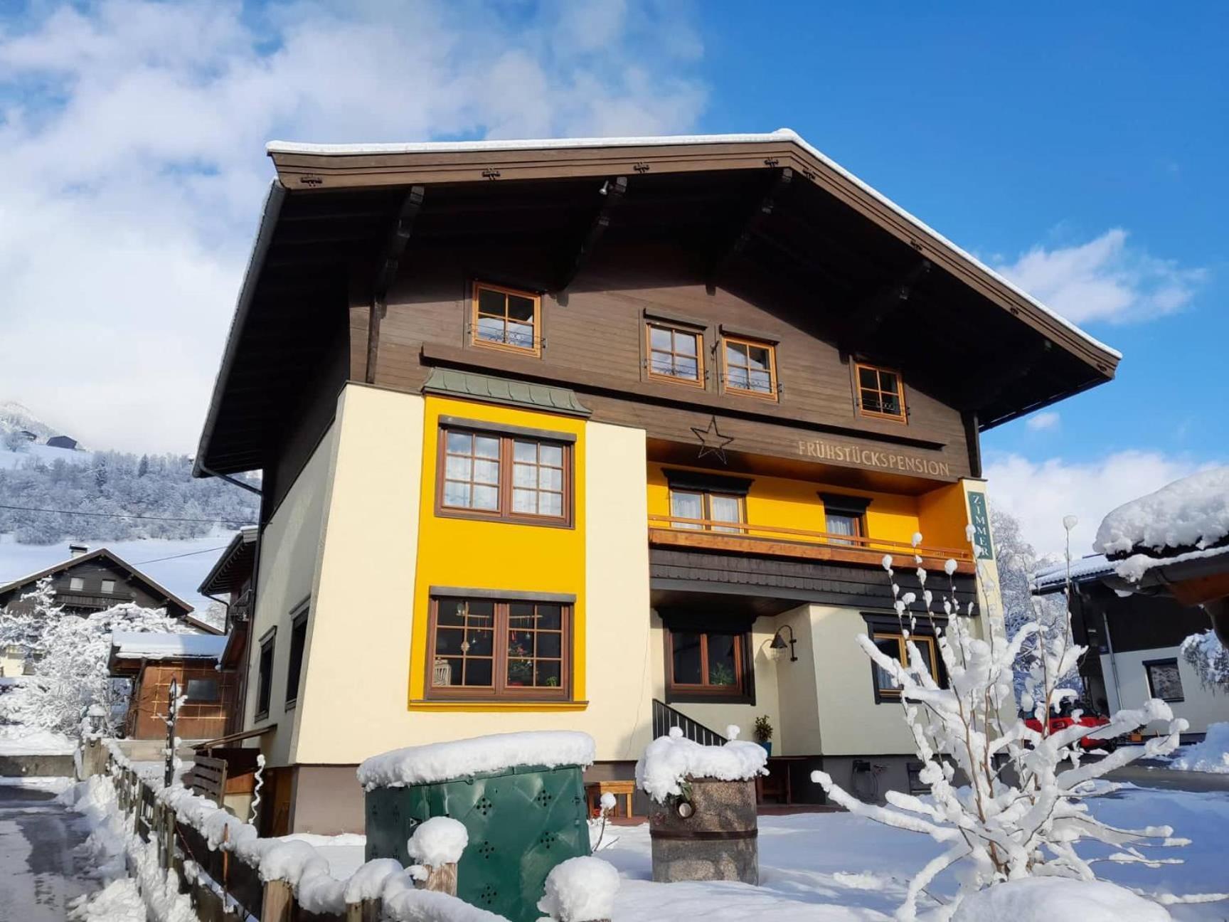 Pension Zu Hause Uttendorf Dış mekan fotoğraf